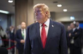 “Aceasta este epoca de aur a Americii”. Președintele Donald Trump revendică succesul economic, critică Curtea Supremă și pe democrați, în cel mai lung discurs despre Starea Uniunii din istorie