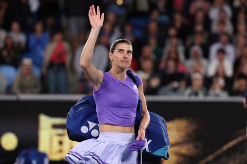 Sorana Cîrstea, învinsă de Naomi Osaka în turul 2 la Australian Open