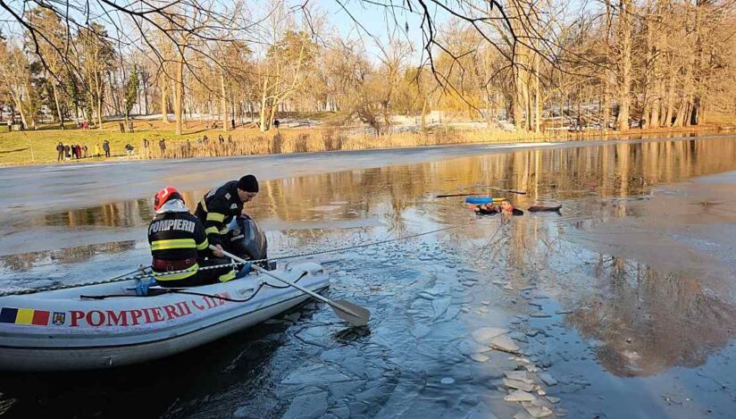 Copil de 5 ani, salvat din lacul înghețat din Parcul Romanescu