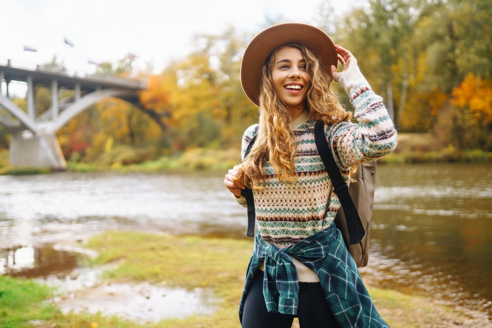 (P) Cum să asortezi un rucsac de damă cu ținutele tale? 8 recomandări utile