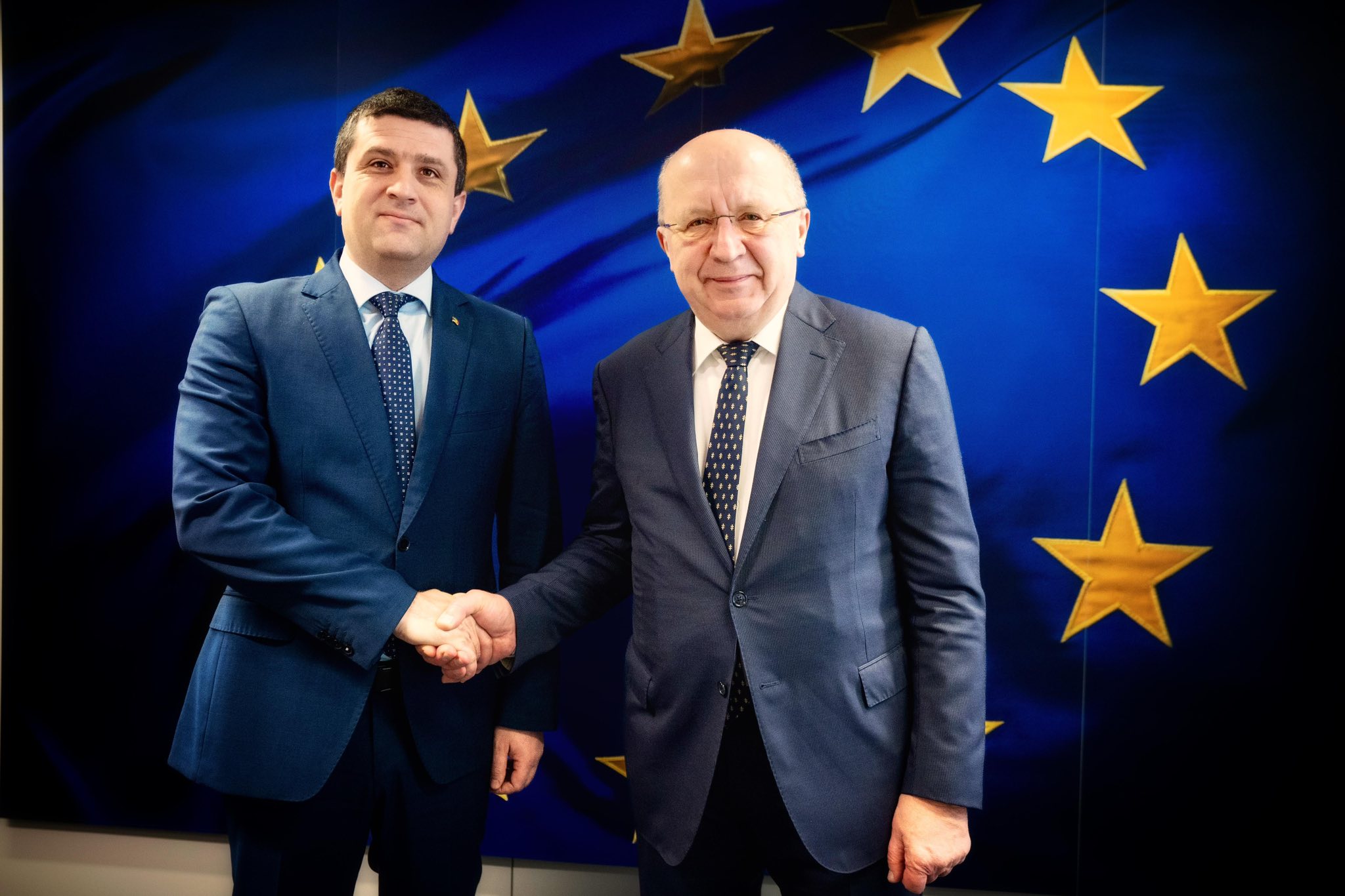 Radu Miruță: Industria națională de apărare a României trebuie să fie parte din lanțurile internaționale de producție