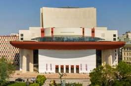 EXCLUSIV. Ministrul Culturii: Activitatea artiștilor e una nenormată, pregătirea în afara instituției ar trebui dovedită