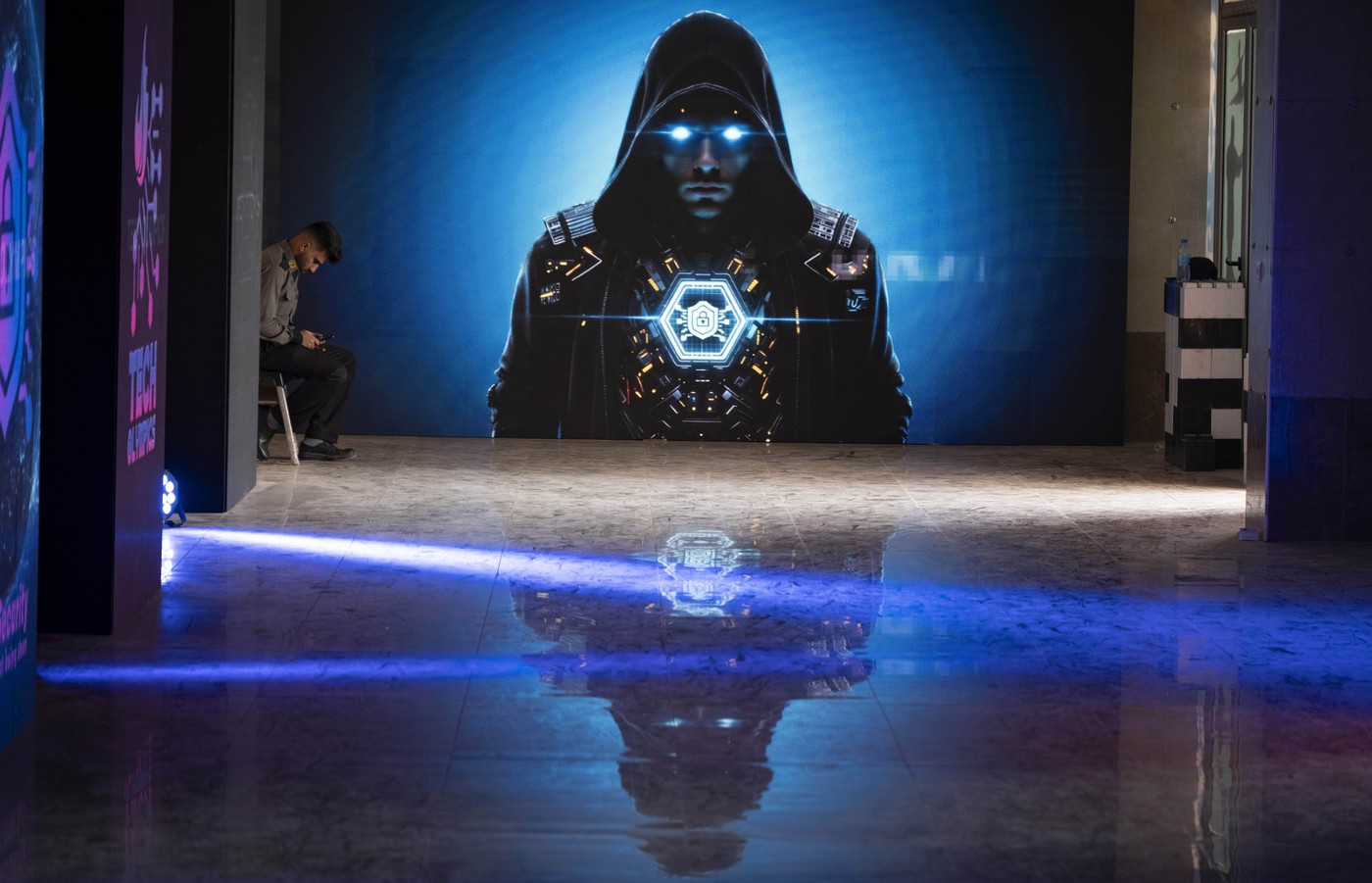 Cum să recunoști o înșelătorie romantică online înainte să te coste totul