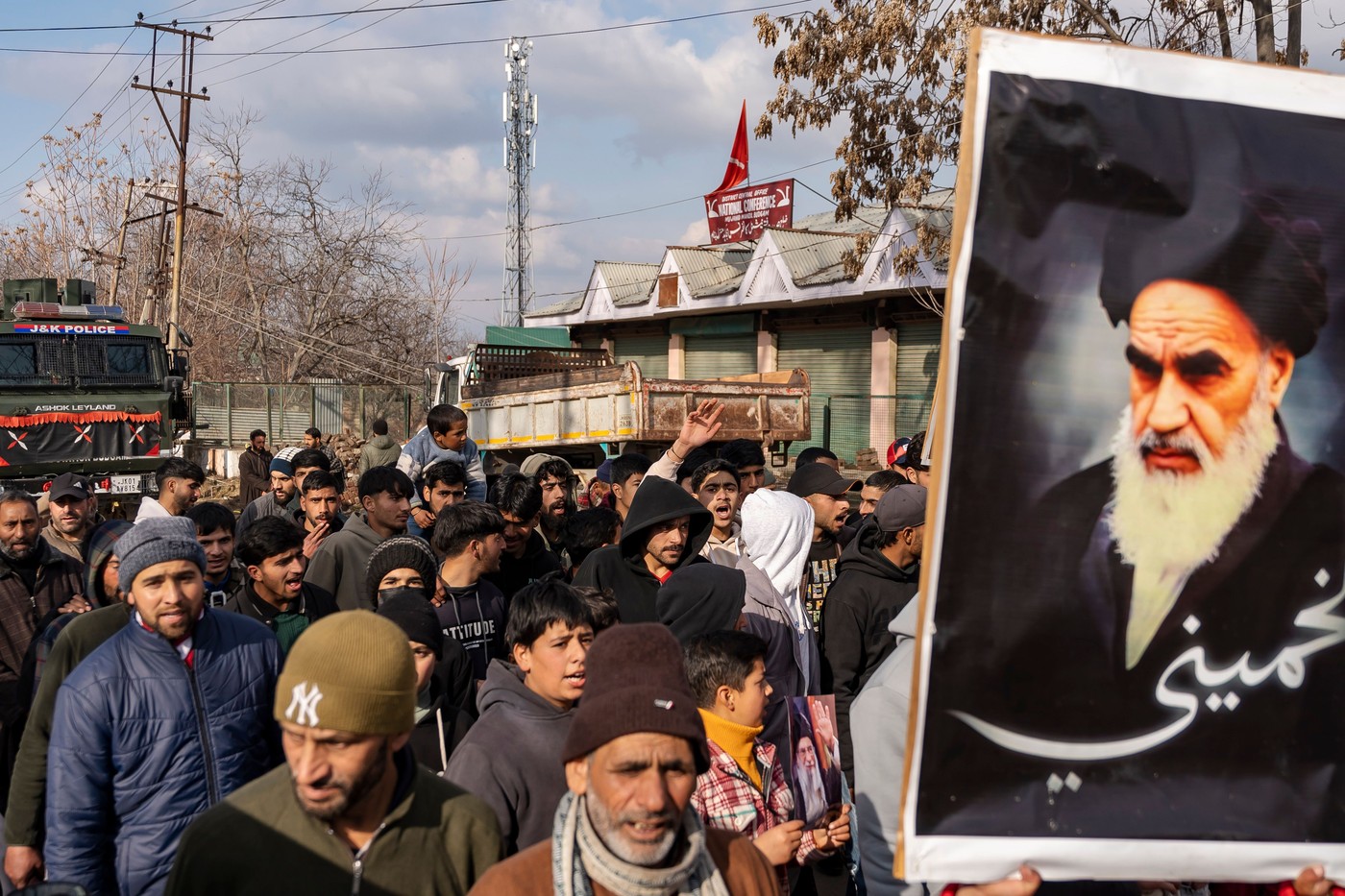 Revoluția Islamică: 47 de ani de istorie. Ayatollahul Khomeini, unul dintre cei mai influenţi oameni ai secolului XX