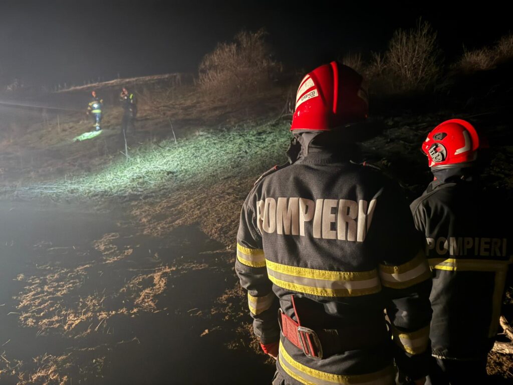 Dronă prăbușită și incendiu lângă localitatea Parcheș din județul Tulcea. Mesaj RO-Alert pentru populație