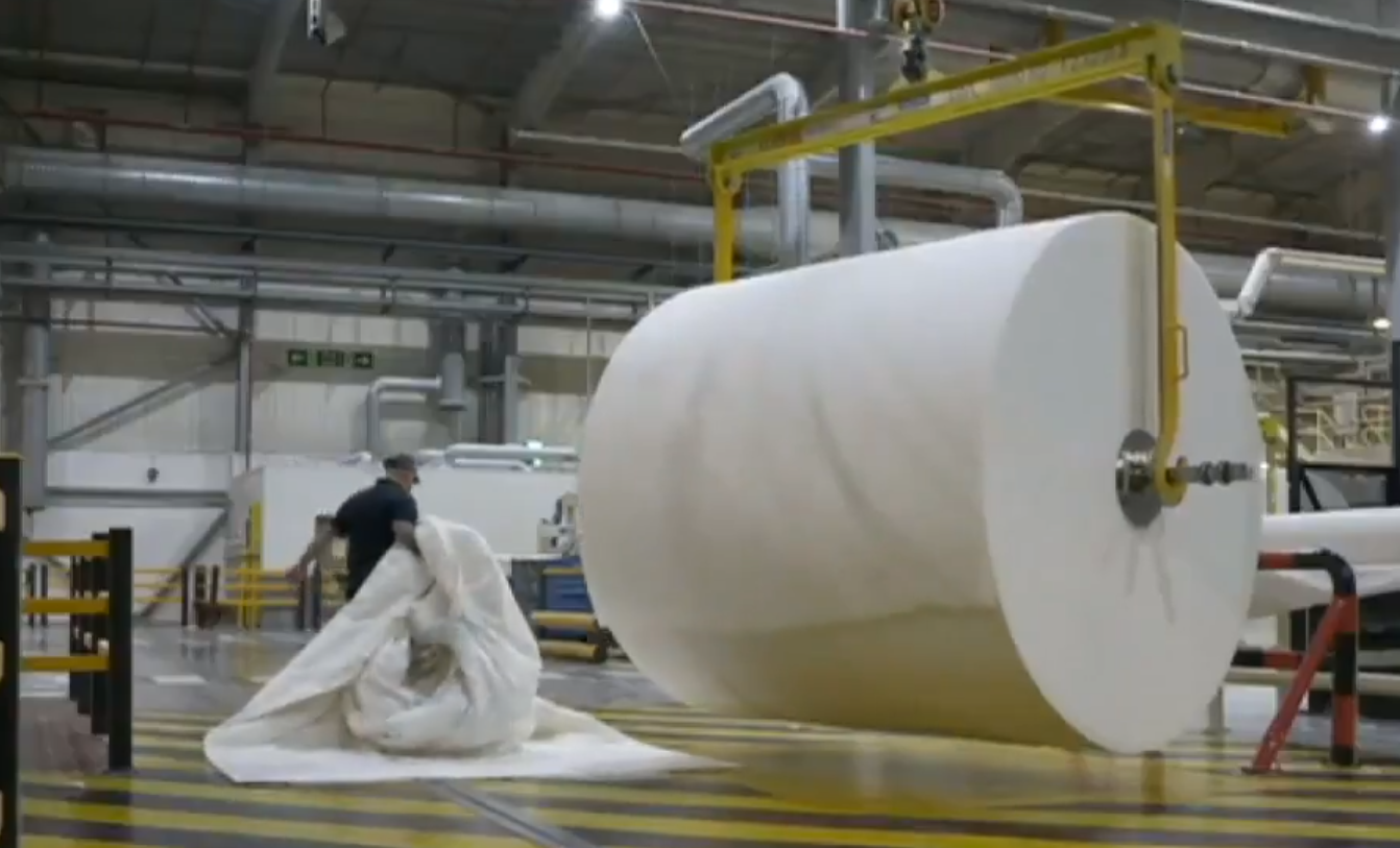 Panica hârtiei igienice revine în Japonia: cumpărături masive fără motiv real