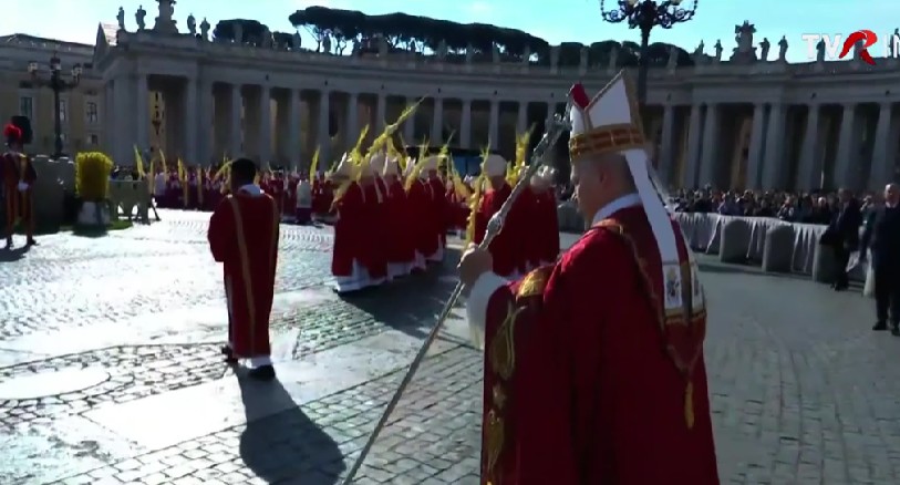 Papa Leon al XIV-lea a oficiat prima sa slujbă de Florii, în Piața Sfântul Petru de la Vatican