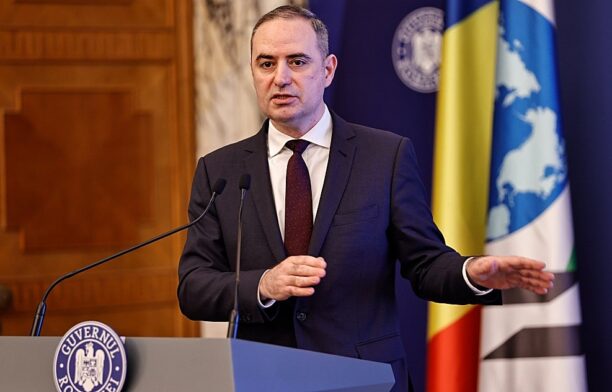Ministrul Finanţelor, Alexandru Nazare