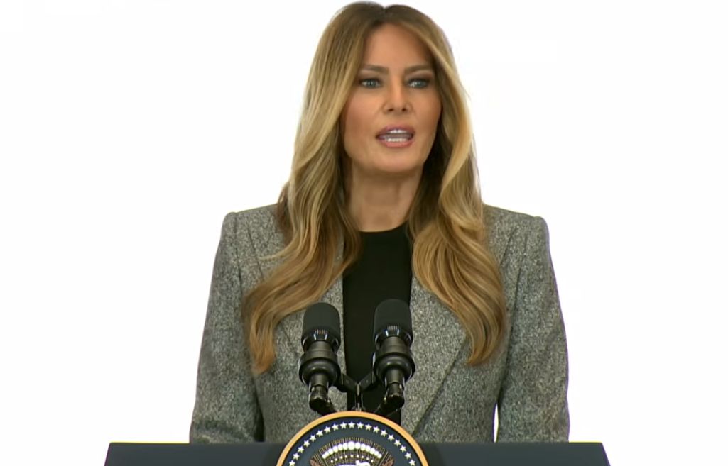 Melania Trump pledează pentru folosirea inteligenț