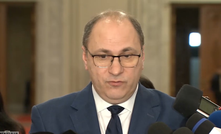 O treime dintre elevi, note sub 5 la simularea pentru Evaluarea Națională. Ministrul Educației: O parte din rezultate se explică printr-o pregătire mai slabă datorată motivaţiei scăzute de a studia