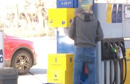 Mai multe țări au luat măsuri preventive: Ungaria plafonează prețul carburanților, Slovenia și Croația reduc taxe și accize