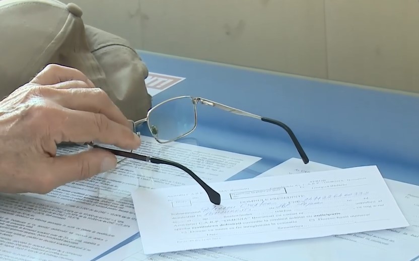 Bătrânețe pe datorie. Pensia medie acoperă doar 75% din costul vieții de zi cu zi. Numărul celor care se împrumută creşte