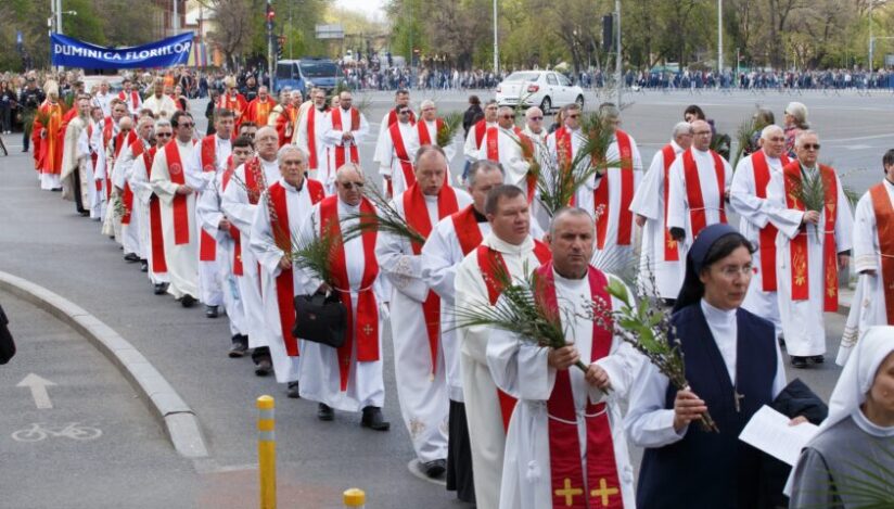 Procesiune de Florii organizată de Arhiepiscopia Romano-Catolică de Bucureşti / arcb.ro