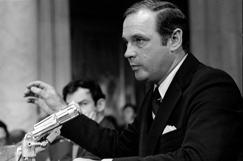 A murit fostul consilier de la Casa Albă Alexander Butterfield, martor-cheie în scandalul Watergate