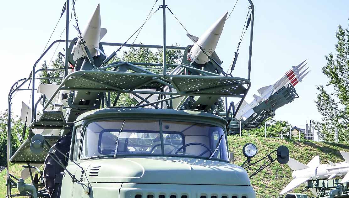 General spaniol: Este posibil ca Iranul să fi folosit mai mult de jumătate din rachetele balistice deţinute