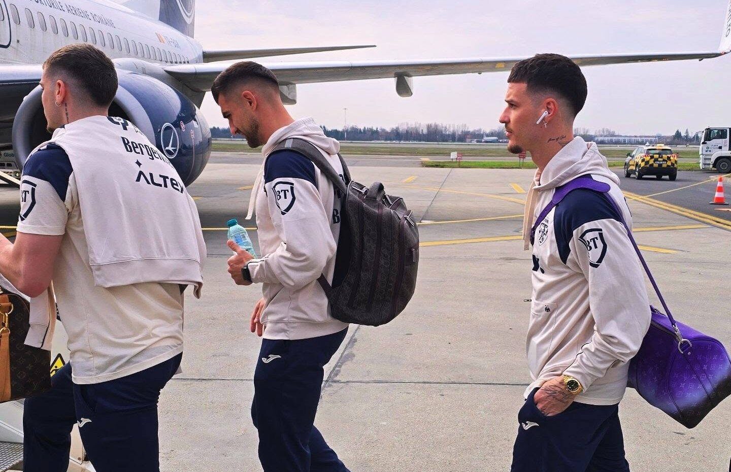 Tricolorii au plecat spre Turcia: „Plecăm la Istanbul încărcați cu încrederea unei națiuni!”