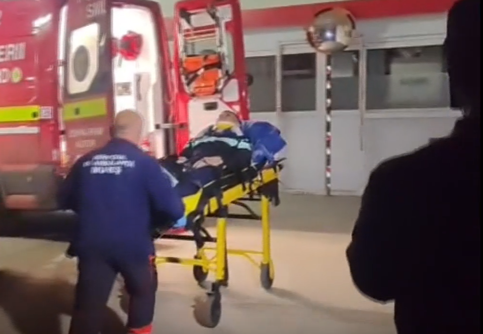 Focuri de armă în Mureș. Polițist rănit în timpul unei intervenții la un scandal