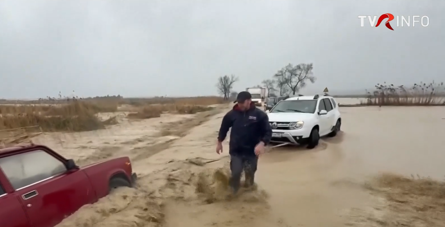 Inundații devastatoare în Daghestan, Rusia: mii de oameni evacuați și un bloc prăbușit