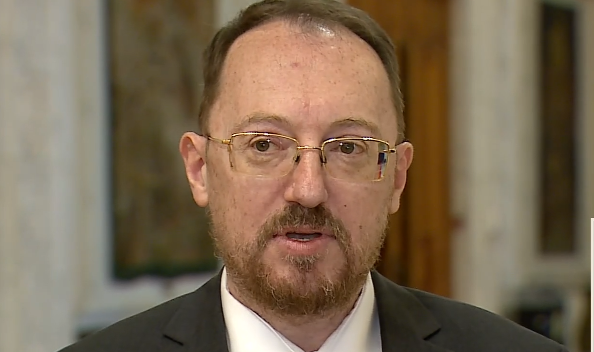 Opoziția încearcă să depună moțiune de cenzură. PACE caută sprijin în Parlament