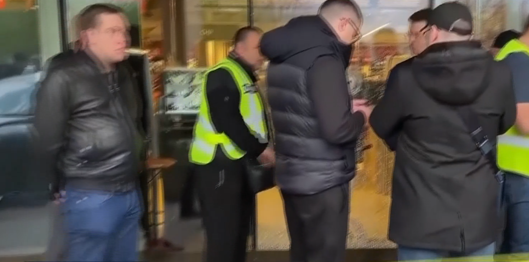 Atac armat în Kiev. Un bărbat a împuşcat mortal șase persoane şi a rănit alte 15