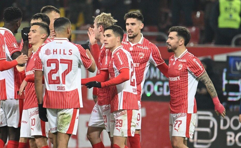 Superliga: Dinamo – Rapid 3-1, victorie clară a echipei lui Kopic pe Arena Națională