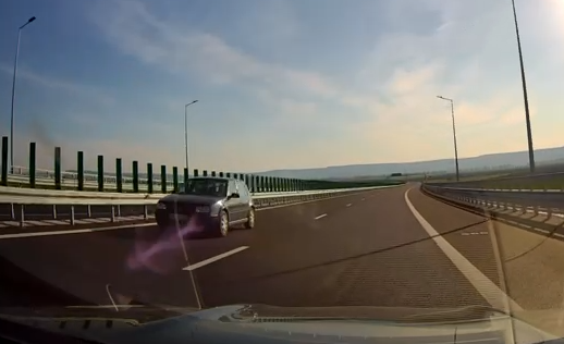 VIDEO. Un bătrân de 75 de ani a condus pe contrasens 22 de km pe A7