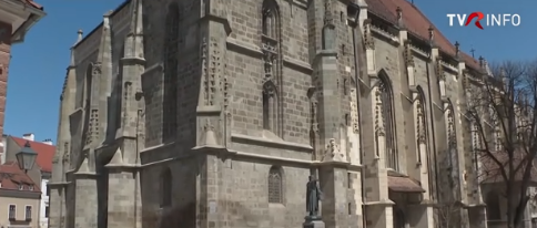 Biserica Neagră din Braşov se degradează. Procesul de restaurare ar putea dura şi 40 de ani