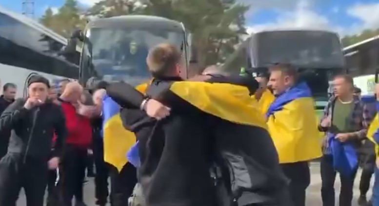 Schimb de prizonieri de război Moscova – Kiev, al doilea din aprilie