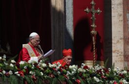 Papa Leon al XIV-lea aminteşte, în Lunea Paştelui, “mărturia de credinţă şi iubire” a predecesorului său