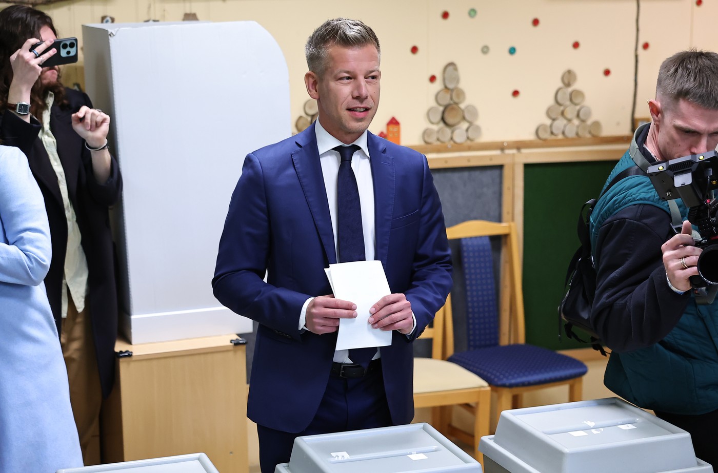 Magyar: „Să rămânem calmi și răbdători”. Sondajele indică un posibil avans al opoziției din Ungaria