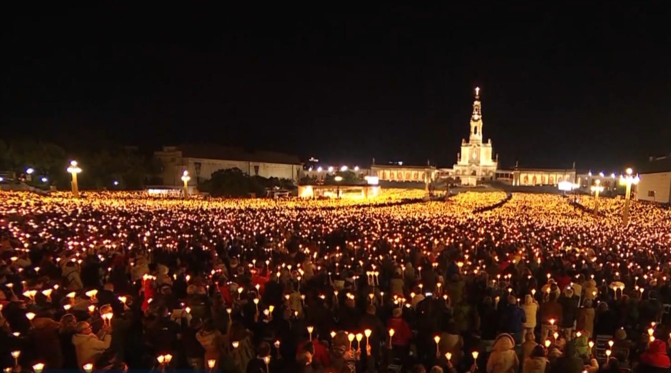 Peste 250.000 de credincioși, la pelerinajul de la Fatima. Unul dintre cele mai mari evenimente religioase din Occident