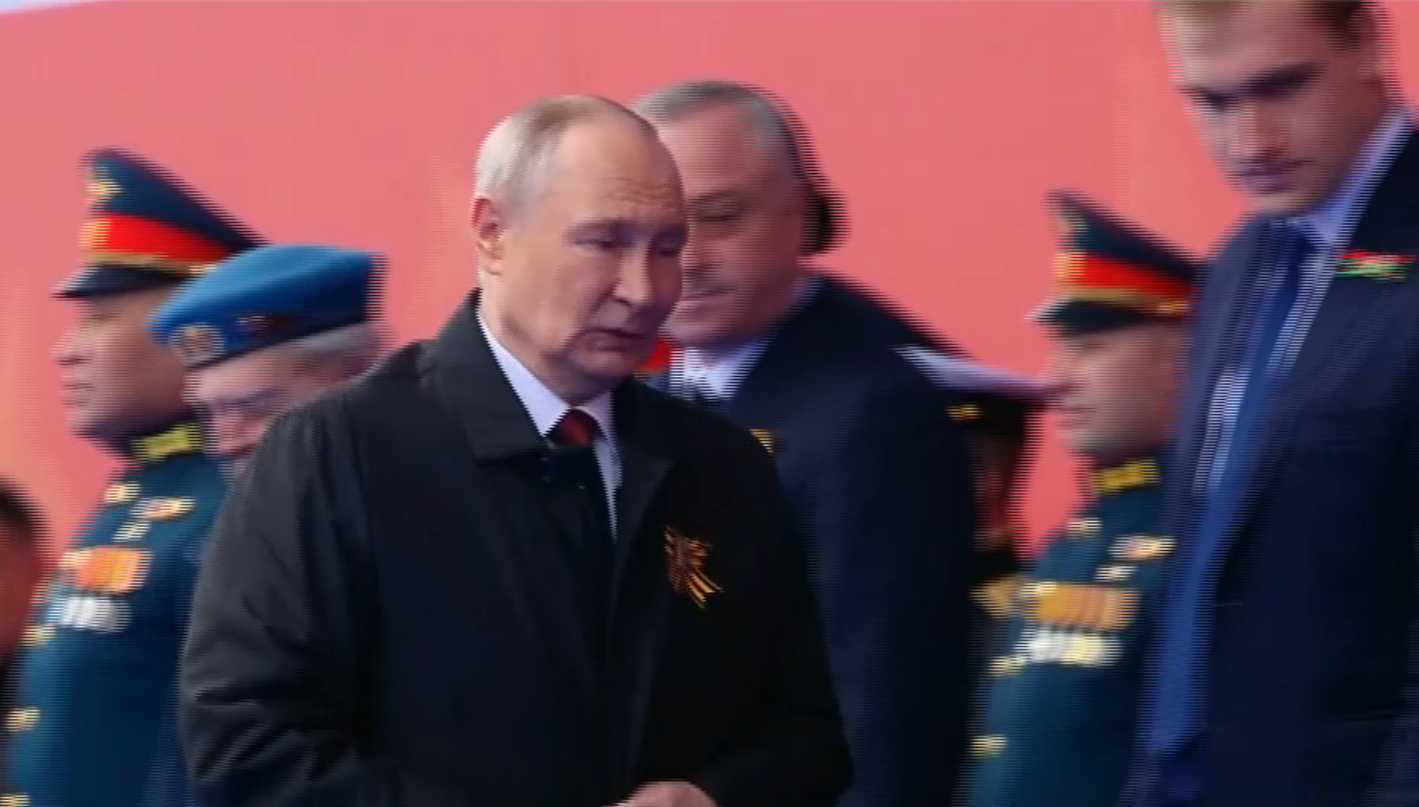 Corespondentul TVR la Moscova: Paradă militară atipică și atmosferă tensionată în Piața Roșie