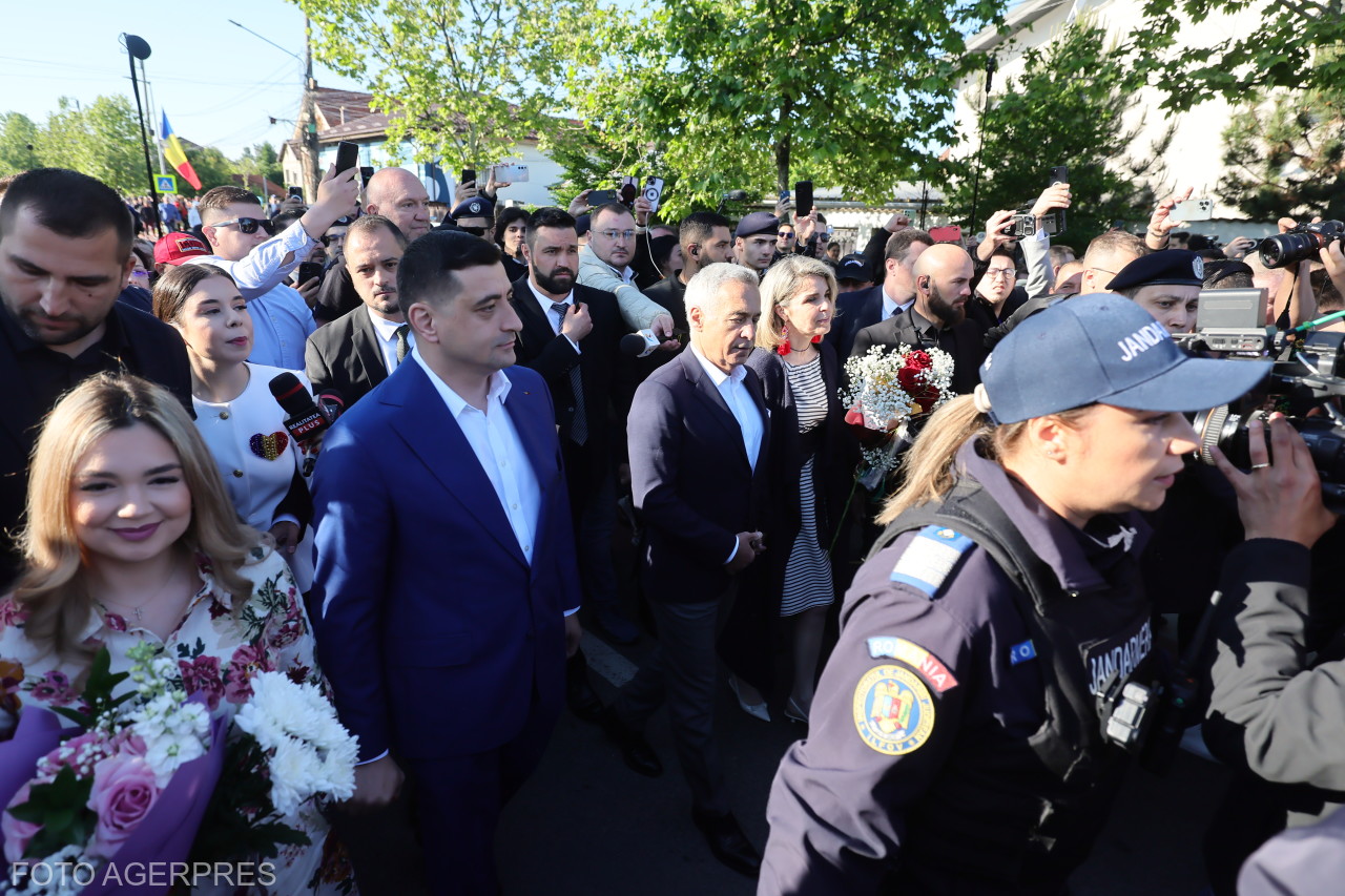 George Simion: Călin Georgescu este o variantă de premier după trecerea moțiunii de cenzură