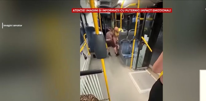 Femeia care a lovit şoferul unui autobuz şi a folosit un spray lacrimogen a fost arestată preventiv