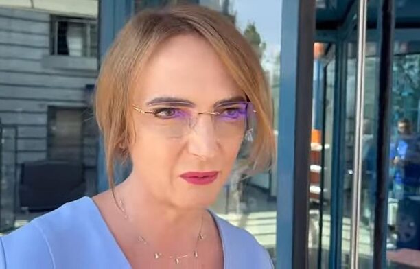 Lia Savonea / captura video