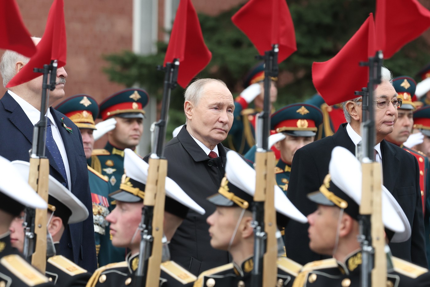 Putin la parada de Ziua Victoriei: Armata rusă avansează în Ucraina în pofida sprijinului acordat inamicului de către NATO