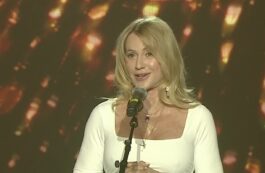 Jumătate de secol de excelență: Nadia Comăneci, întâmpinată cu aplauze și flori de localnicii din Onești