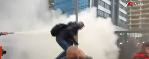 Poliția turcă a luat cu asalt sediul principalului partid de opoziție, la Ankara