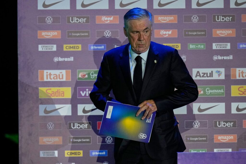 Cupa Mondială la fotbal: loturile oficiale ale echipelor participante