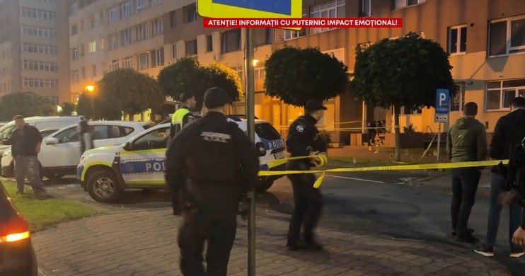 Tânărul din Neamț care și-a ucis tatăl polițist și-a premeditat fapta, spun anchetatorii