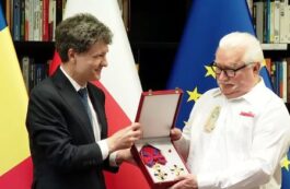 Lech Walesa, decorat de Nicușor Dan: ”Mă bucur foarte mult că lupta mea și lupta generației mele a fost citită corect”