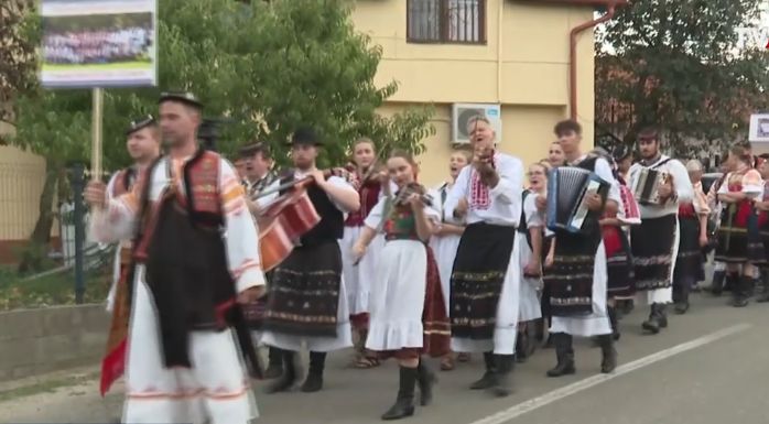 Un sat bihorean a devenit pentru un weekend capitala culturală a slovacilor de pretutindeni