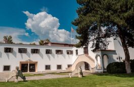 Palatul Elisabeta. foto: Facebook, Familia Regala a Romaniei