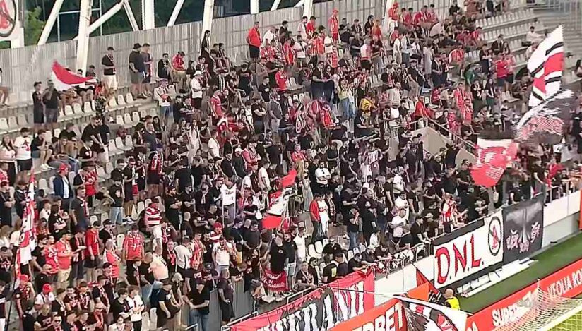 U Craiova, umilită de Dinamo / captura video